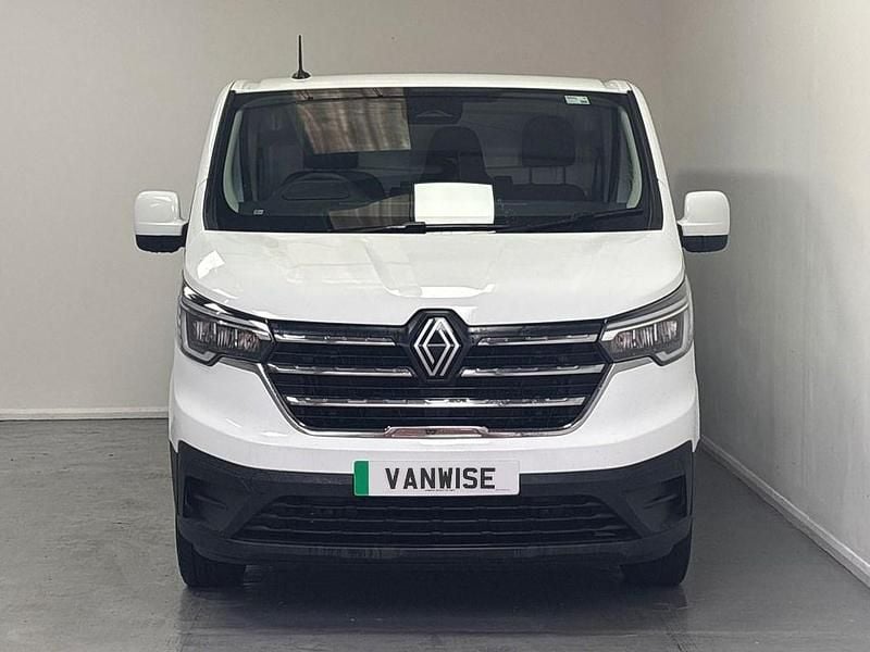 New Renault Trafic 2025