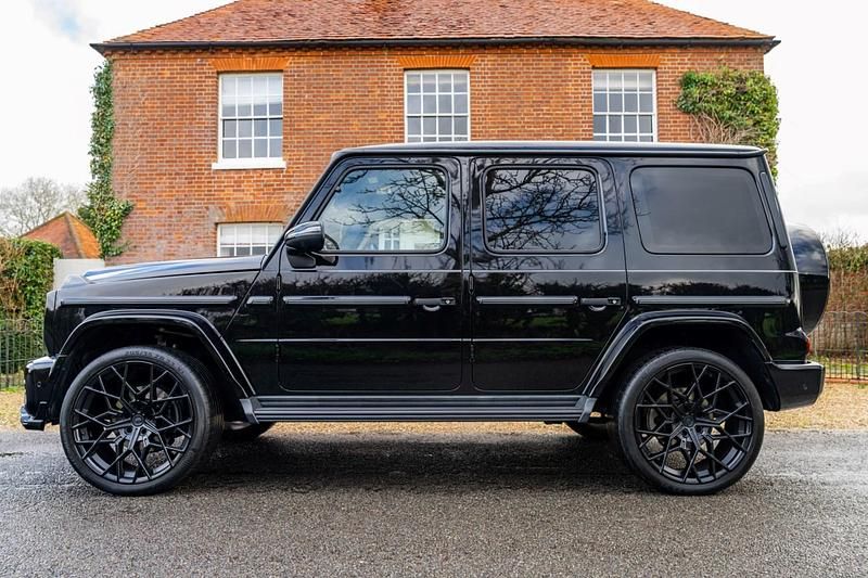 Used Mercedes G400 AMG Line Premium Plus 2021 Black SUV