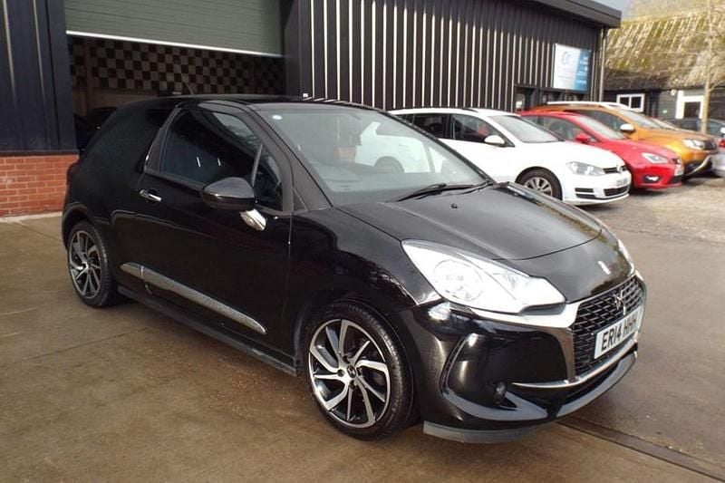 Used DS Automobiles DS3 Connected Chic 110 HP (80 kW) 2017 Black Hatchback