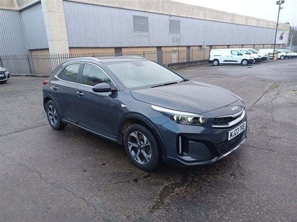 Grey Used 2023 Kia XCeed 2 SUV | £15,799 (Good price) - Image 1/4