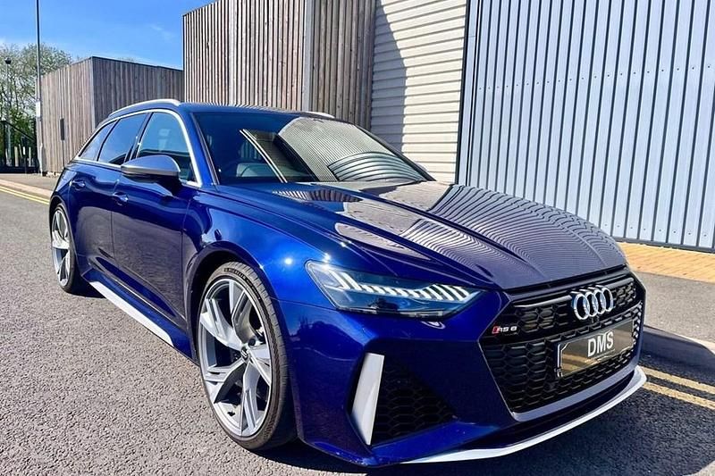 Begagnad Audi A6 Design 600 HK (441 kW) 2020 Kombi