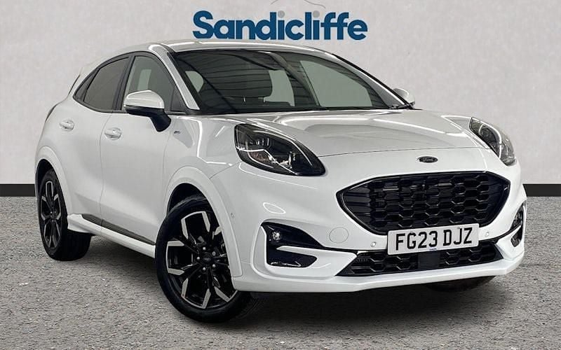 White Used 2023 Ford Puma Gen-E ST-Line X Hatchback | £16,023 (Fair price) - Image 1/4