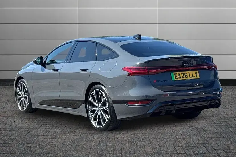 Used Audi e-tron Sportback Sport 364 kW (496 HP) 2026 Magnet grey SUV