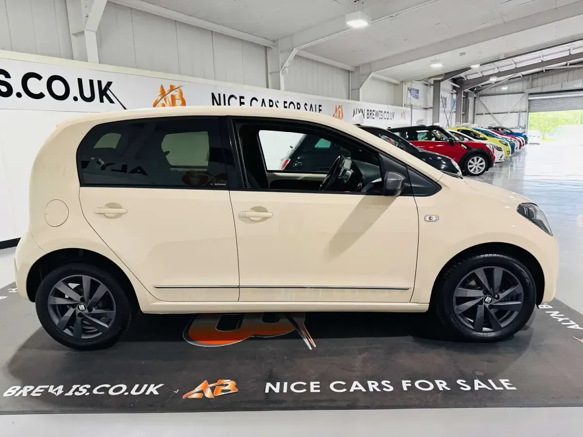 Used Seat Mii 75 HP (55 kW) 2016 Beige Hatchback