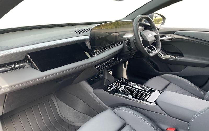 New Audi A6 e-tron S-Line 210 kW (286 HP) 2026 Hatchback