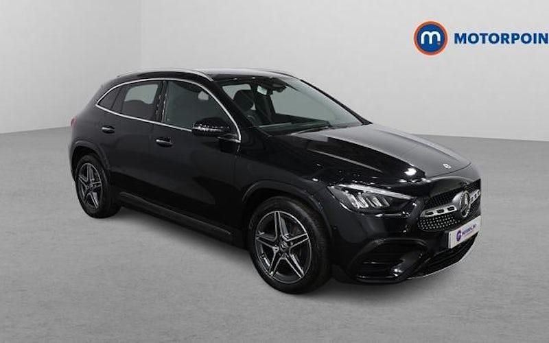 Usado Mercedes GLA200 Executive 163 HP (119 kW) 2026 SUV