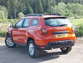 Used Dacia Duster Expression 90 HP (66 kW) 2023 Orange SUV