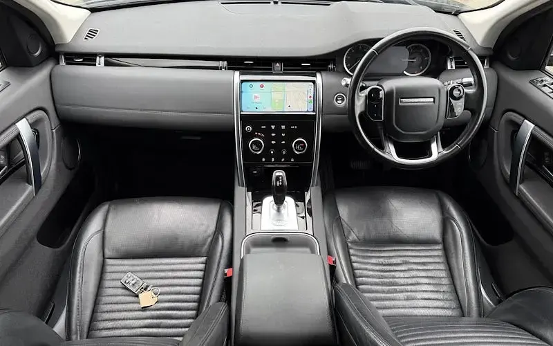 Used Land Rover Discovery 5 S 179 HP (131 kW) 2020 SUV