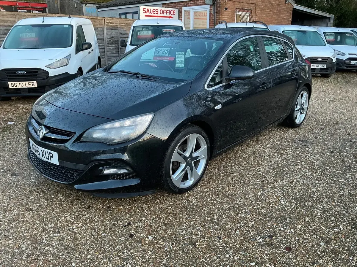 Used Vauxhall Astra Edition 2016 Black Hatchback