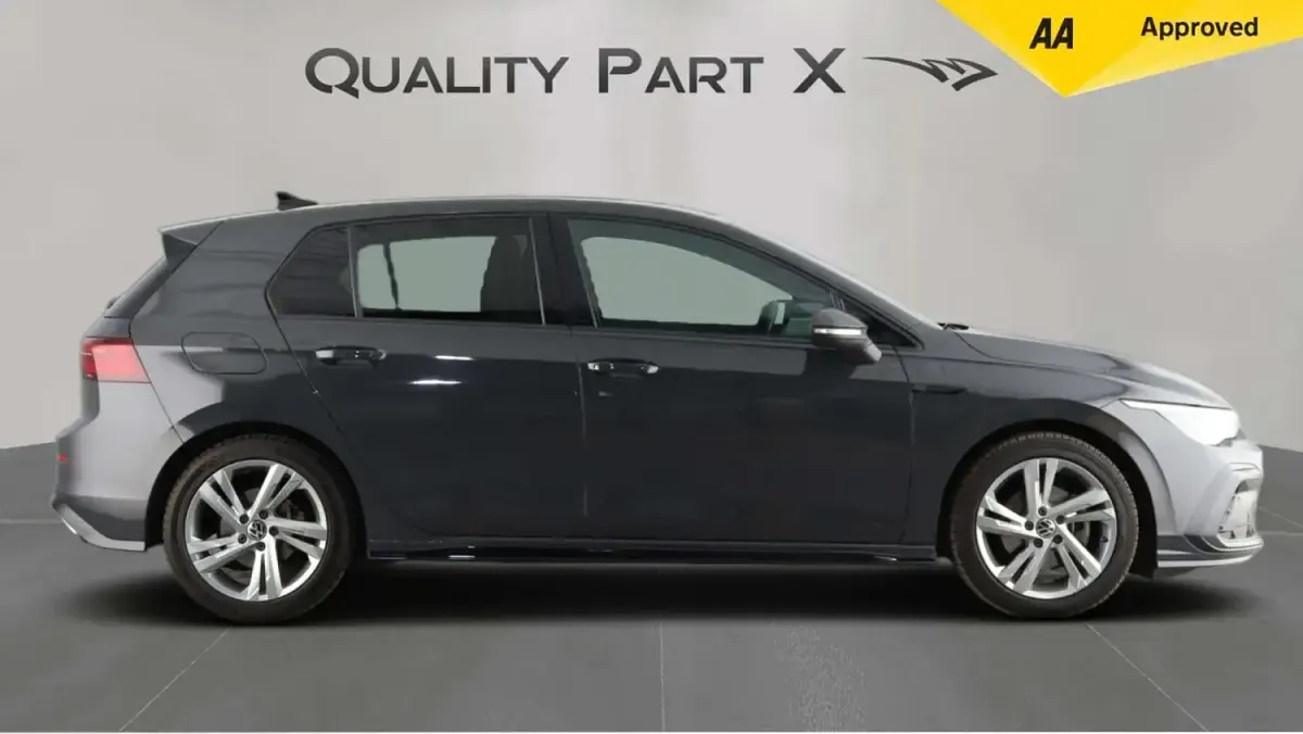 Used VW Golf VIII R-line 150 HP (110 kW) 2022 Grey Hatchback