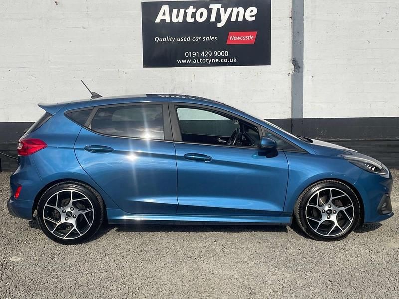 Used Ford Fiesta ST 2018 Blue Hatchback