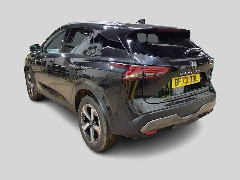 Used Nissan Qashqai N-Connecta 190 HP (139 kW) 2023 Black SUV