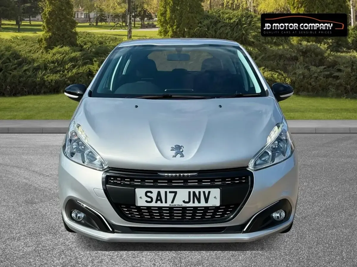 Used Peugeot 208 Active 2017 Silver Hatchback