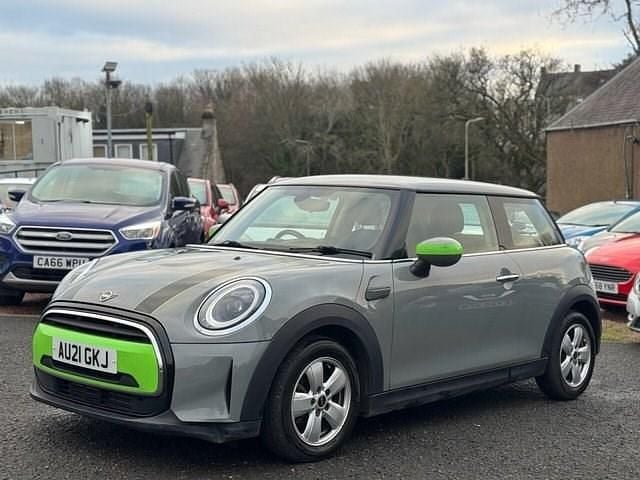 Usado Mini Cooper Classic 136 CV (100 kW) 2021 Gris Utilitario