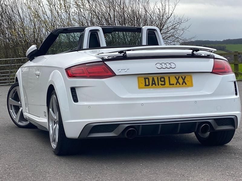 Used Audi TT S-Line 2019 Ibis white Cabriolet