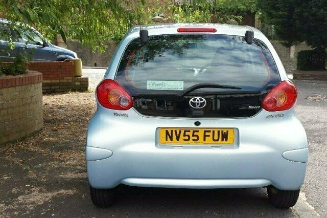 Used Toyota Aygo 67 HP (49 kW) 2005 Hatchback