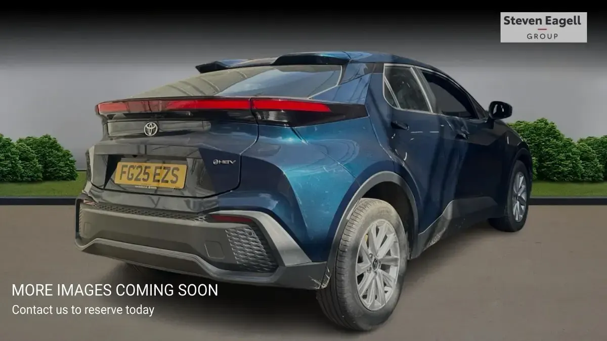 New Toyota C-HR 140 HP (102 kW) 2025 Blue SUV