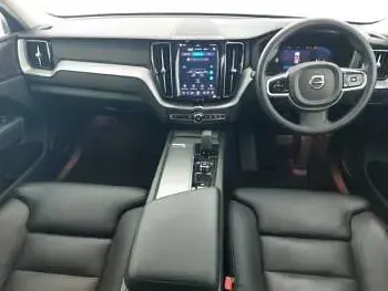 Used Volvo XC60 Plus 250 HP (183 kW) 2023 Grey SUV