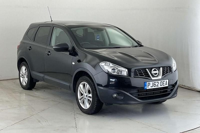 Black Used 2012 Nissan Qashqai +2 Acenta SUV | £3,570 (Fair price) - Image 1/1