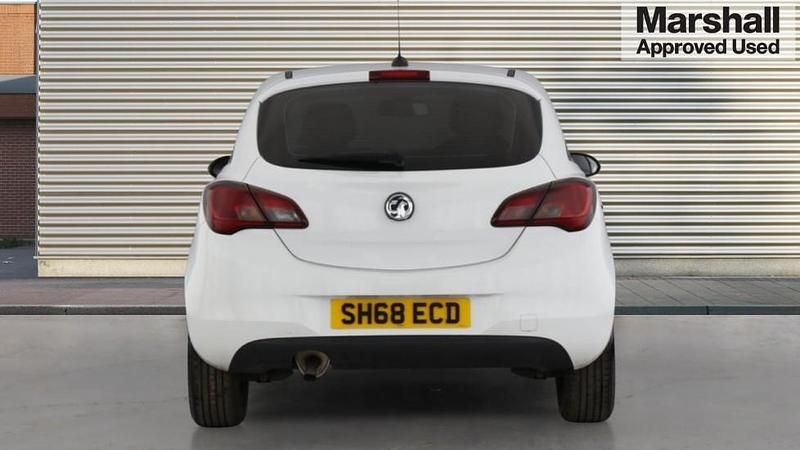 Second-hand Vauxhall Corsa SRi 75 CP (55 kW) 2018 Alb Hatchback