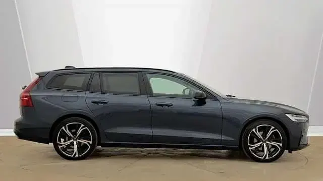 Used Volvo V60 Plus 194 HP (142 kW) 2026 Estate