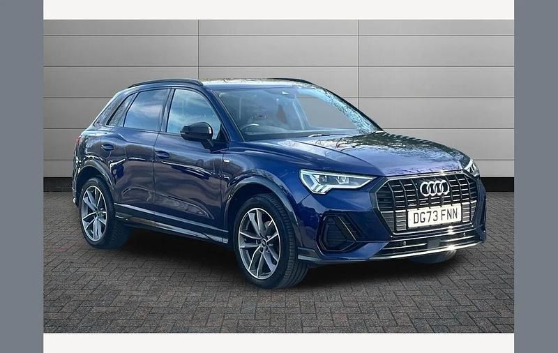 Used Audi Q3 Black Edition 150 HP (110 kW) 2023 Blue SUV