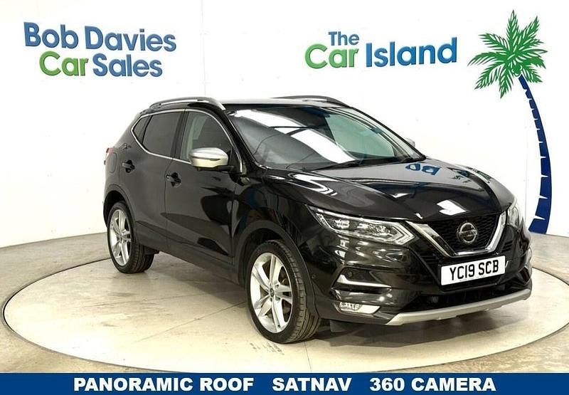 Black Used 2019 Nissan Qashqai N-Motion SUV | £10,500 (Fair price) - Image 1/4