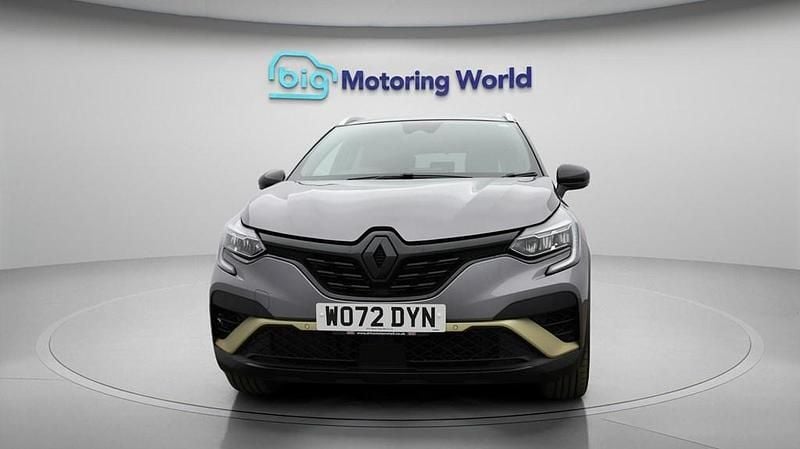 Used Renault Captur Engineered 145 HP (106 kW) 2023 Grey SUV
