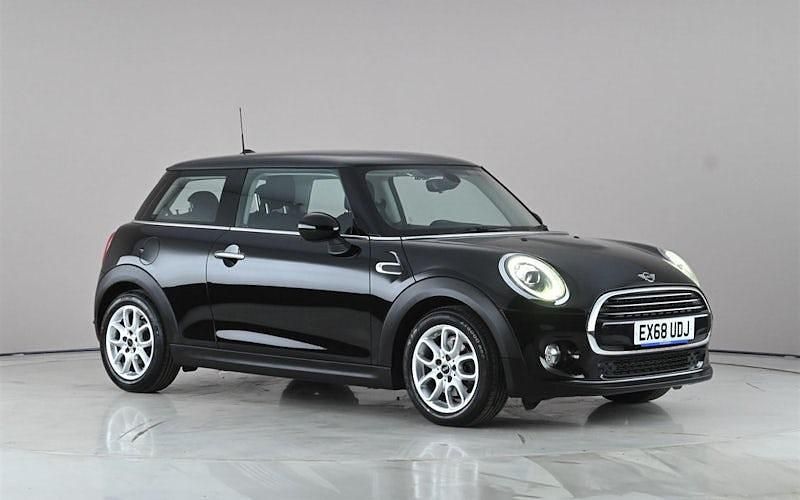 Used Mini Cooper Hatch 136 HP (100 kW) 2018 Black Hatchback