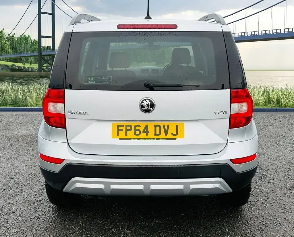 Used Skoda Yeti Elegance 150 HP (110 kW) 2014 Silver SUV