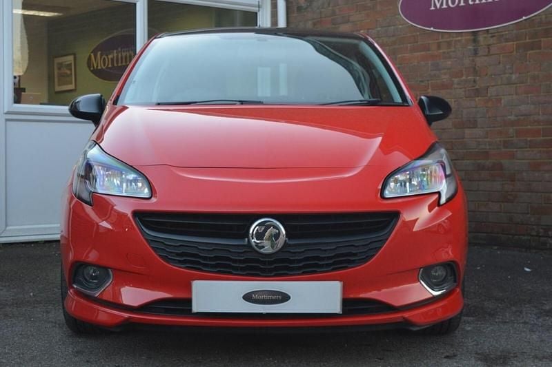 Used Vauxhall Corsa Edition 115 HP (84 kW) 2015 Red Hatchback