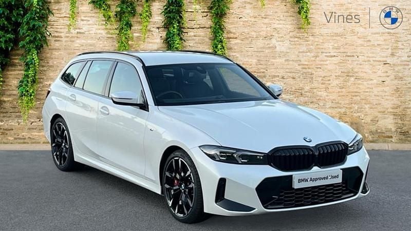 White Used 2025 BMW 320 M Sport Estate | £37,211 (Expensive) - Image 1/4