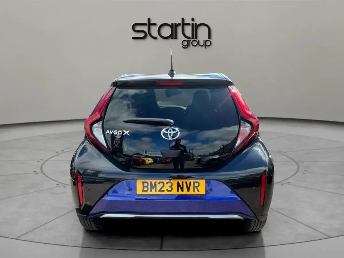 Gebraucht Toyota Aygo 71 PS (52 kW) 2023 Blau