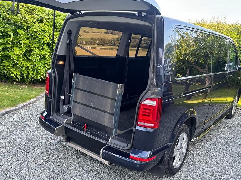 Used VW T6 SE 150 HP (110 kW) 2018 Blue Van