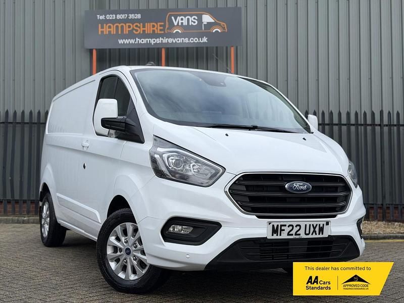 Used Ford Transit Custom Limited 130 HP (95 kW) 2022 White Van