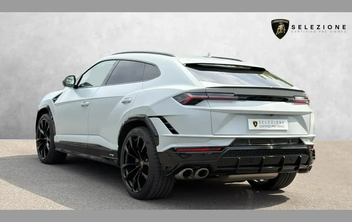 Used Lamborghini Urus 657 HP (483 kW) 2023 Grey SUV
