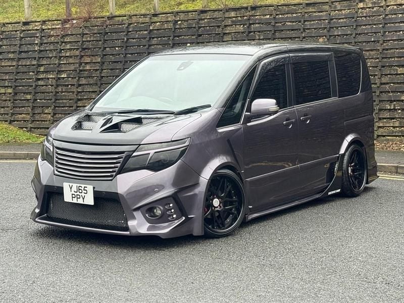 Used Nissan Serena 2025 Mauve/purple