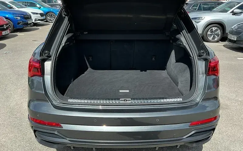Used Audi Q3 S-Line 150 HP (110 kW) 2023 SUV