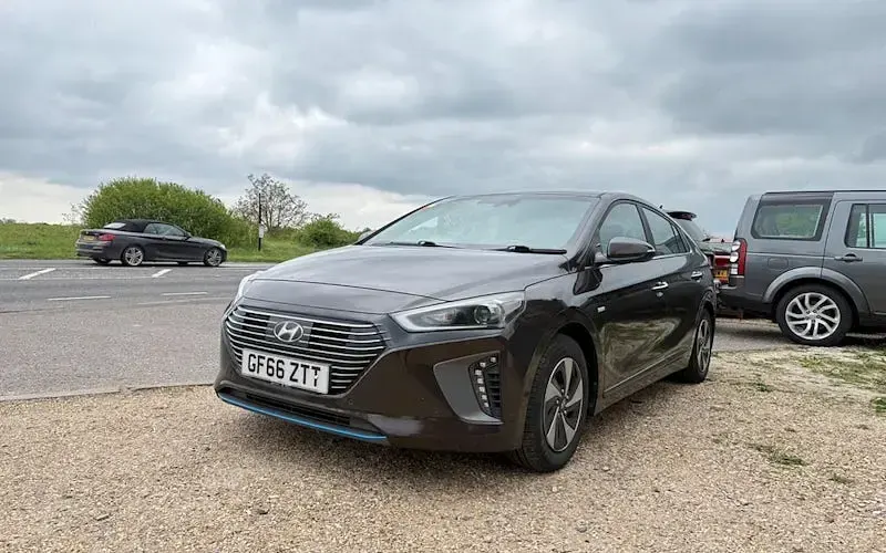 Used Hyundai Ioniq Premium SE 141 HP (103 kW) 2016 Hatchback