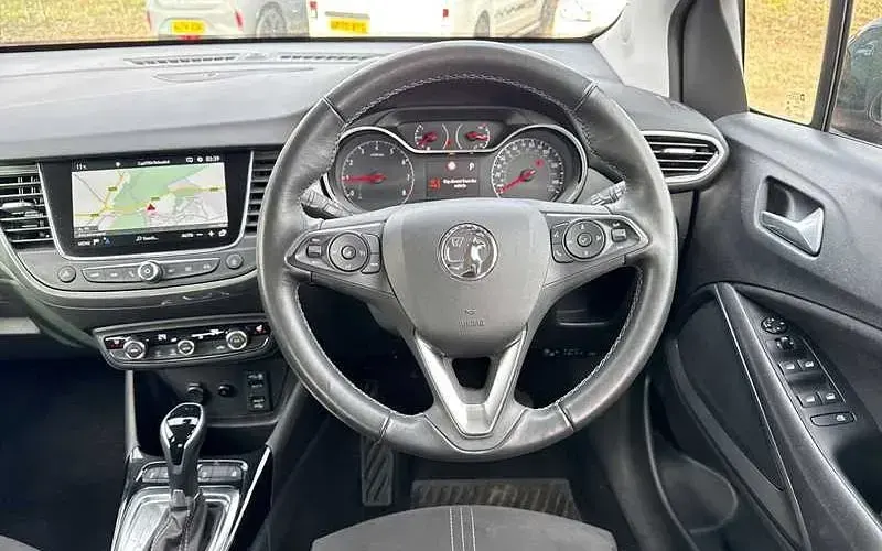 Used Vauxhall Crossland Ultimate 131 HP (96 kW) 2022 Red SUV