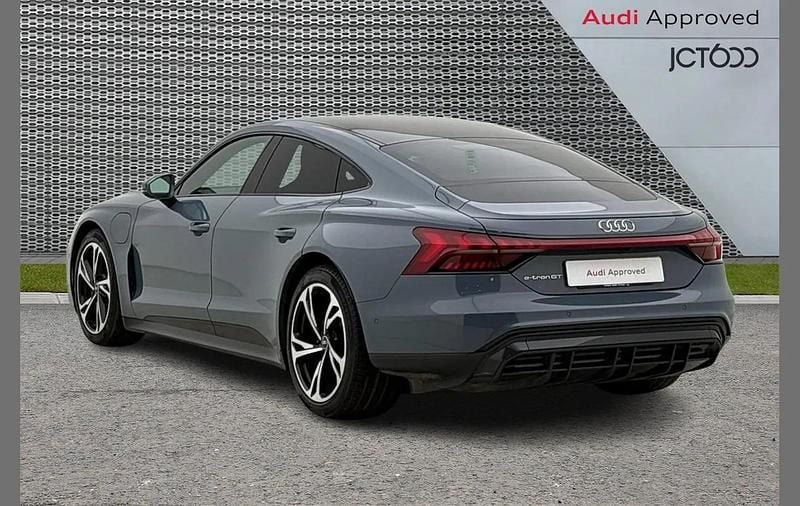 Used Audi e-tron GT quattro Comfort 384 kW (523 HP) 2023 Grey Sedan