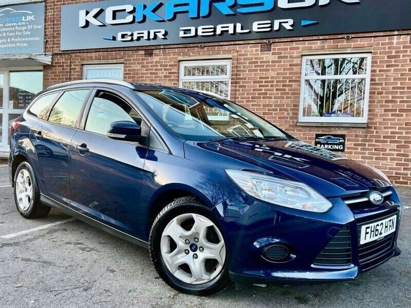 Blue Used 2013 Ford Focus S Estate | £2,500 (Good price) - Image 1/4