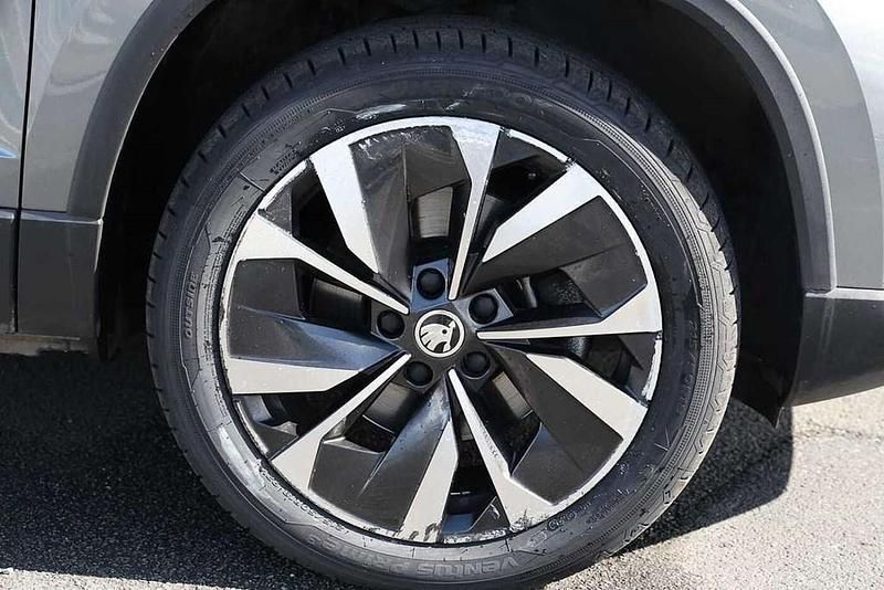 Gebraucht Skoda Karoq SE L 150 PS (110 kW) 2022 Grau SUV