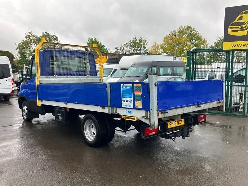 Used Iveco Daily 150 HP (110 kW) 2016 Yellow/blue