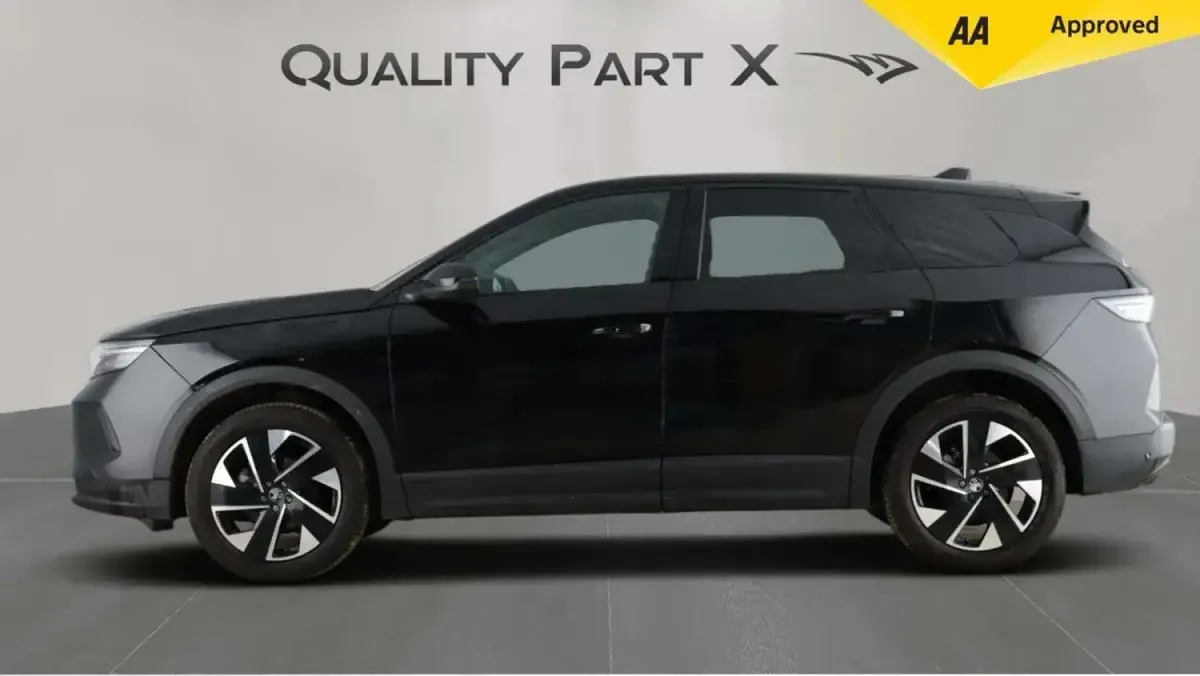 Second-hand Vauxhall Grandland X GSe 2025 Negru SUV