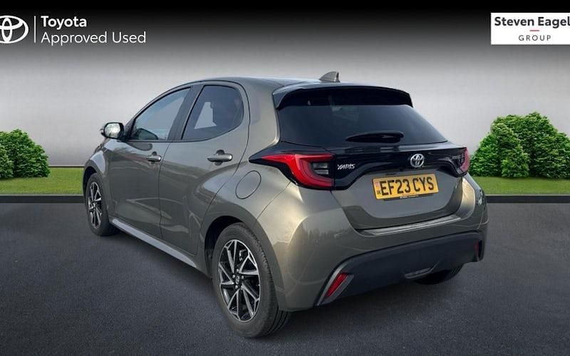 Used Toyota Yaris Hybrid Design 116 HP (85 kW) 2026 Hatchback