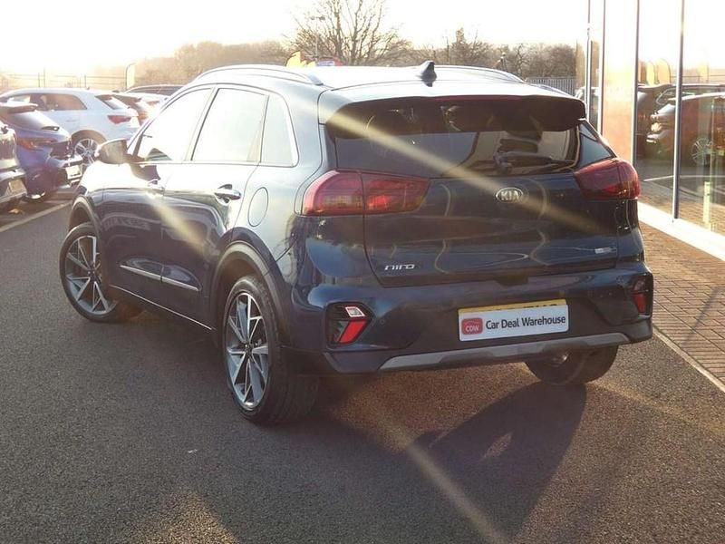 Used Kia Niro 141 HP (103 kW) 2020 Blue SUV