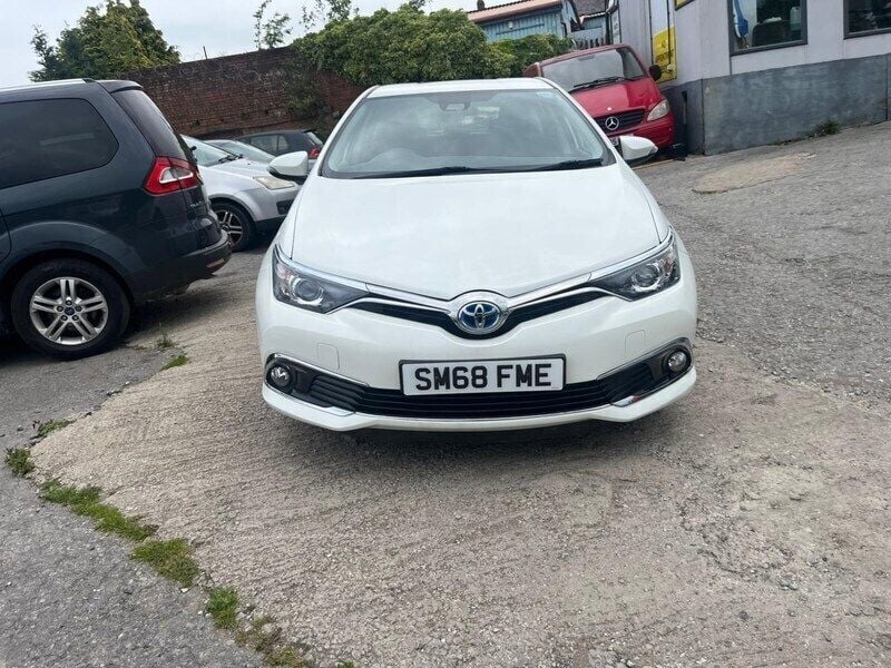 Image 2/4