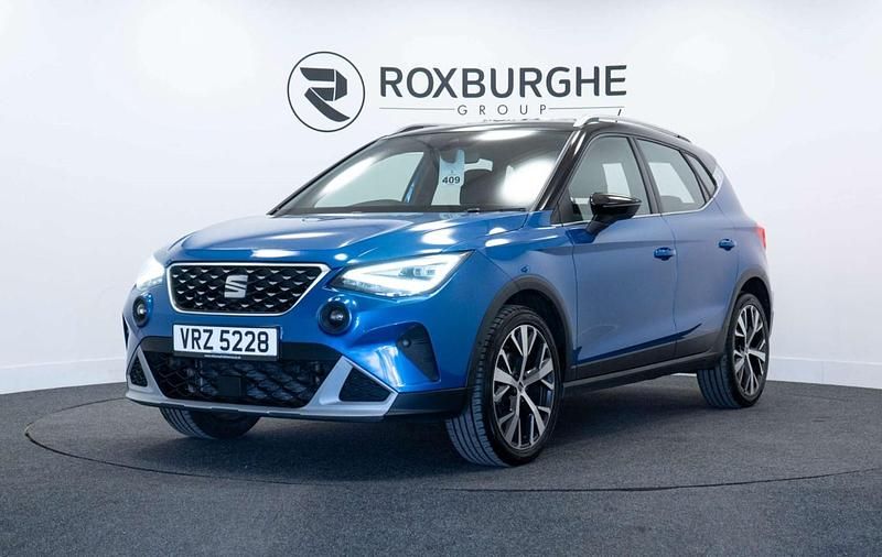 Used Seat Arona Xperience Lux 115 HP (84 kW) 2024 Blue SUV