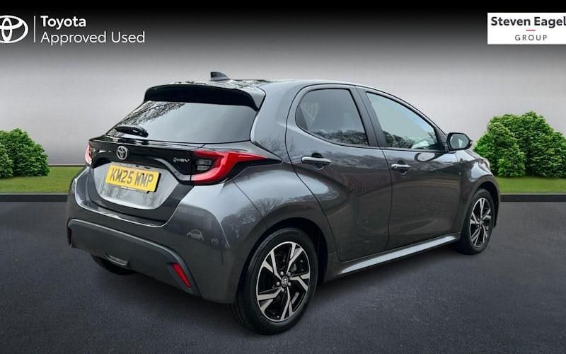 Used Toyota Yaris Hybrid Design 116 HP (85 kW) 2026 Hatchback